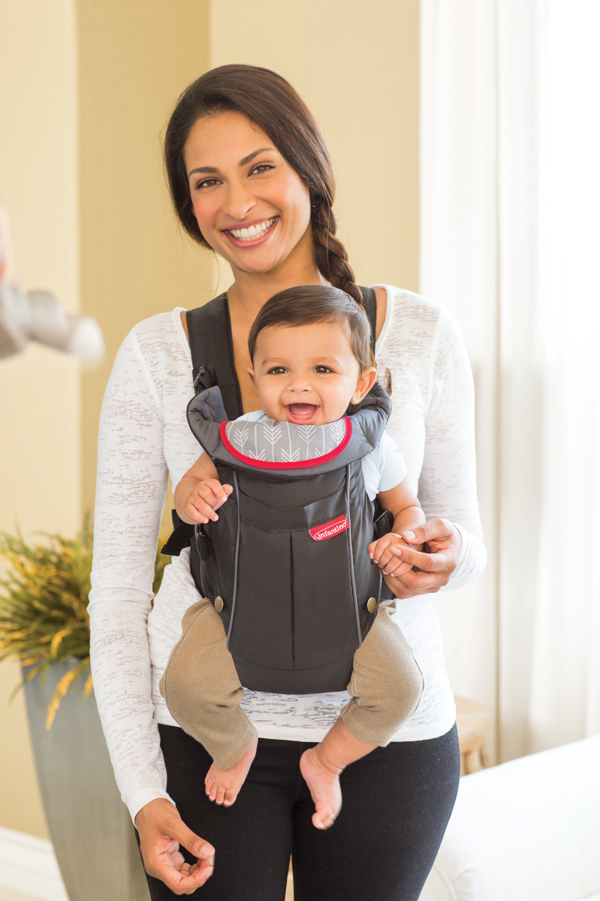 Infantino - Swift With Pocket