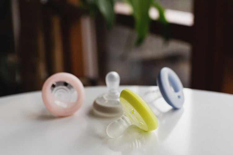 Tommee Tippee Closer To Nature Night Time Soother, Pack of 2, (6-18 months)