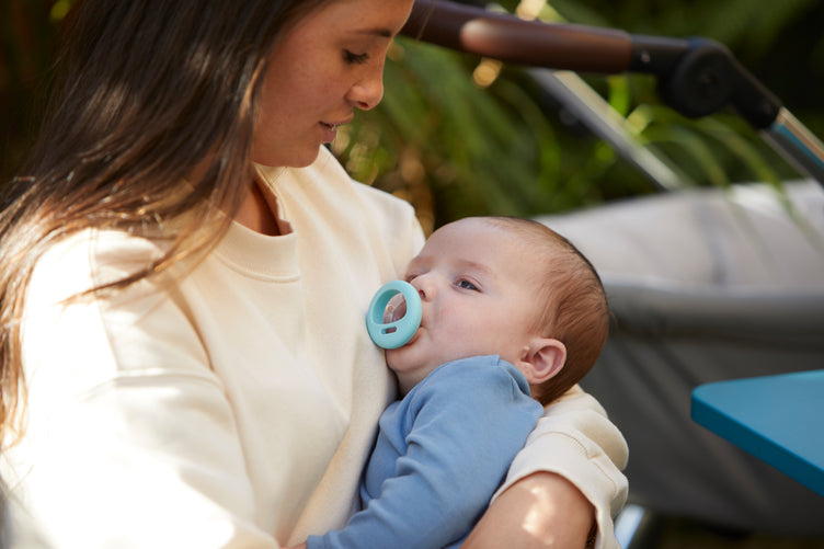 Tommee Tippee Closer To Nature Night Time Soother, Pack of 2, (6-18 months)