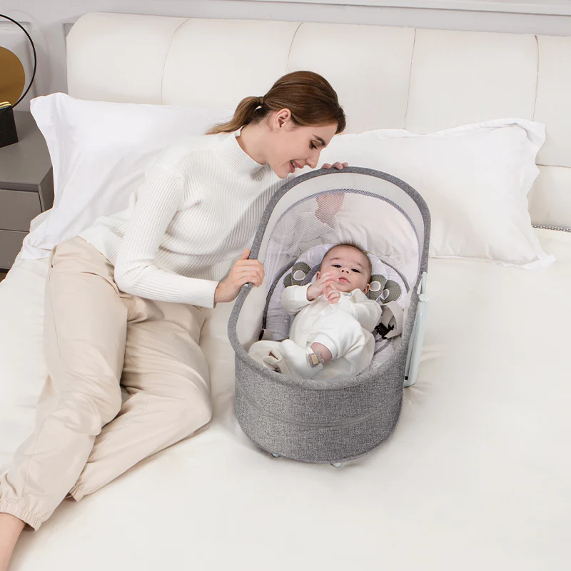 Mastela 6in1 Deluxe Multi-Functional Bassinet Monkey