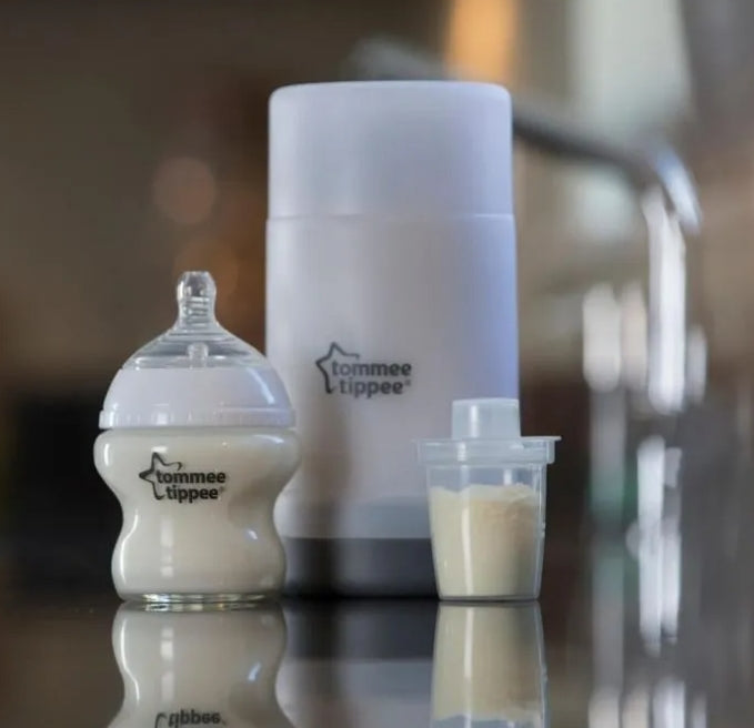 Tommee Tippee Travel Bottle and Food warmer